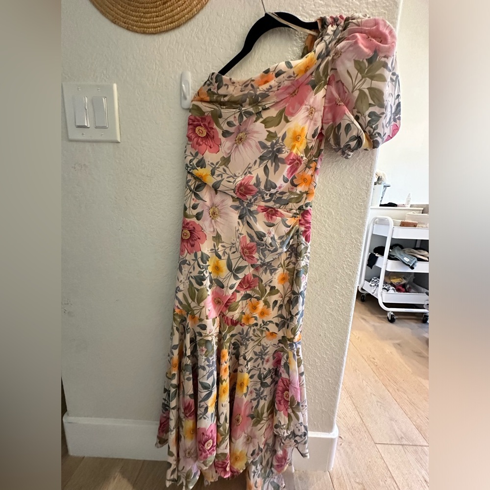 Astr Santorini One Shoulder Floral Dress